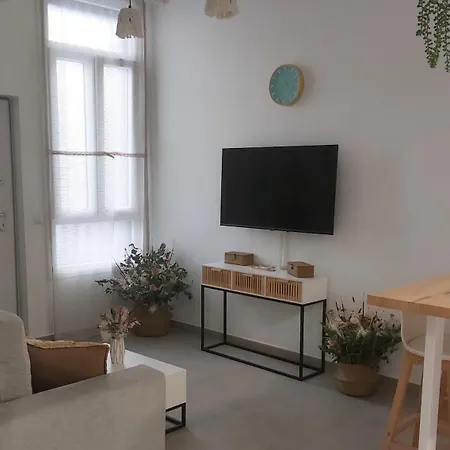 아파트 Cuype House - B *